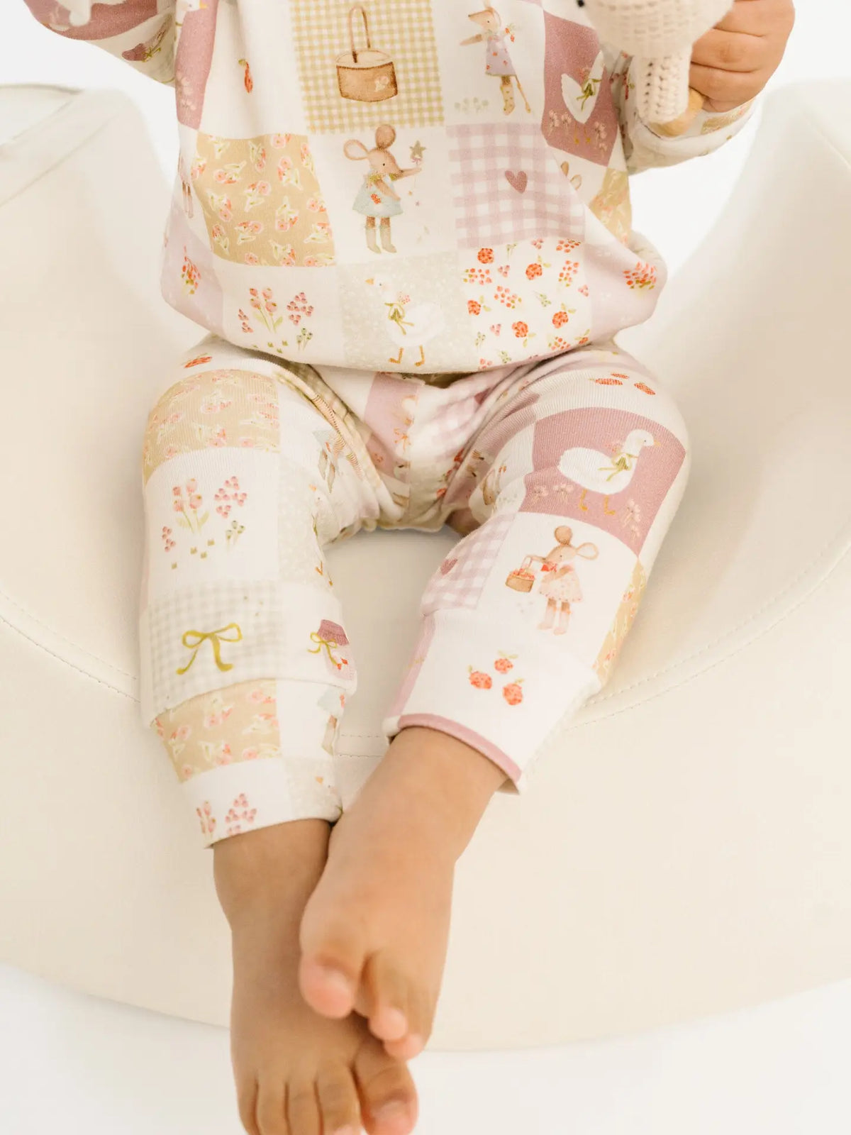 Storybook Picnic Crewneck Set