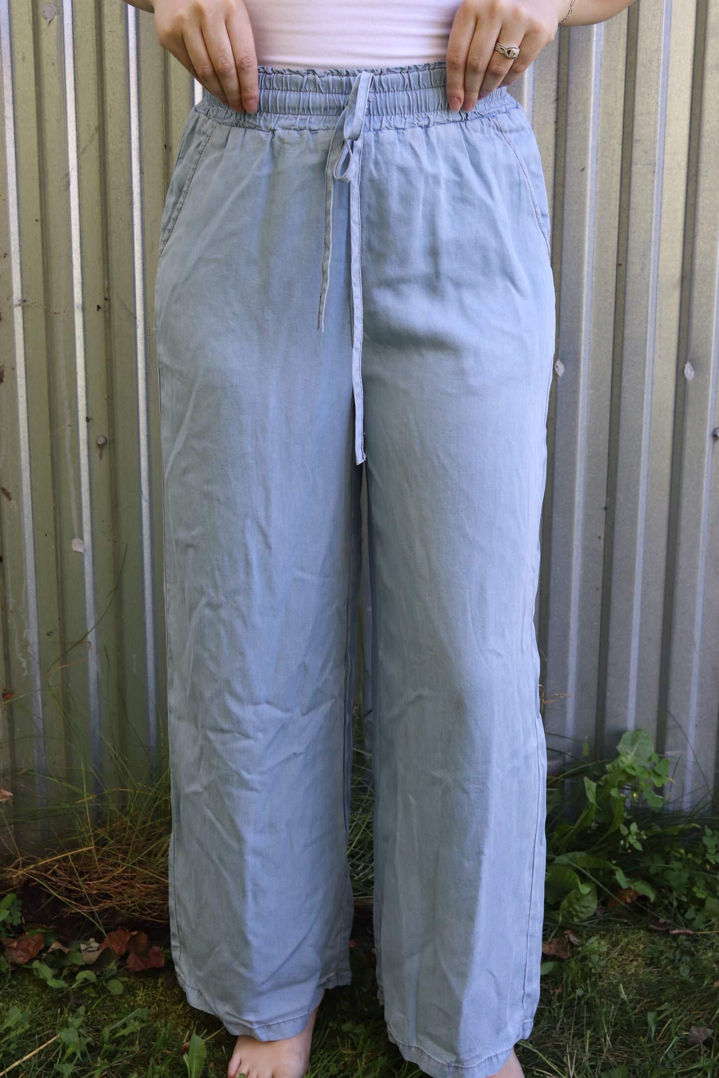 Lightweight Denim Wide Leg Pants
