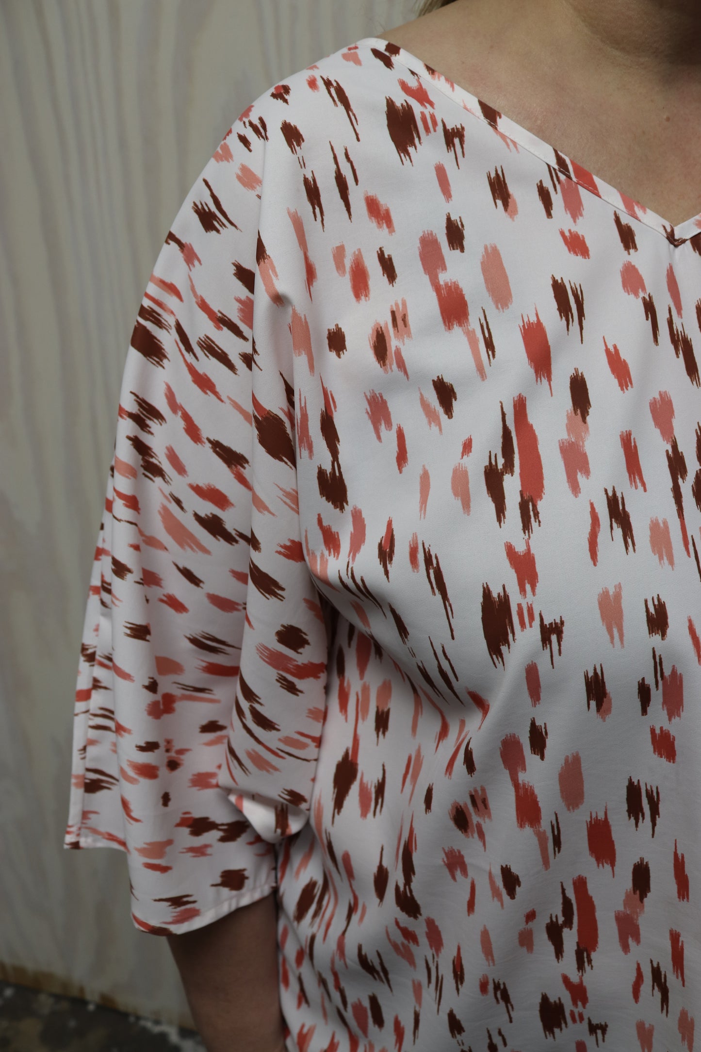 PLUS: Pink Dolman Sleeve Blouse