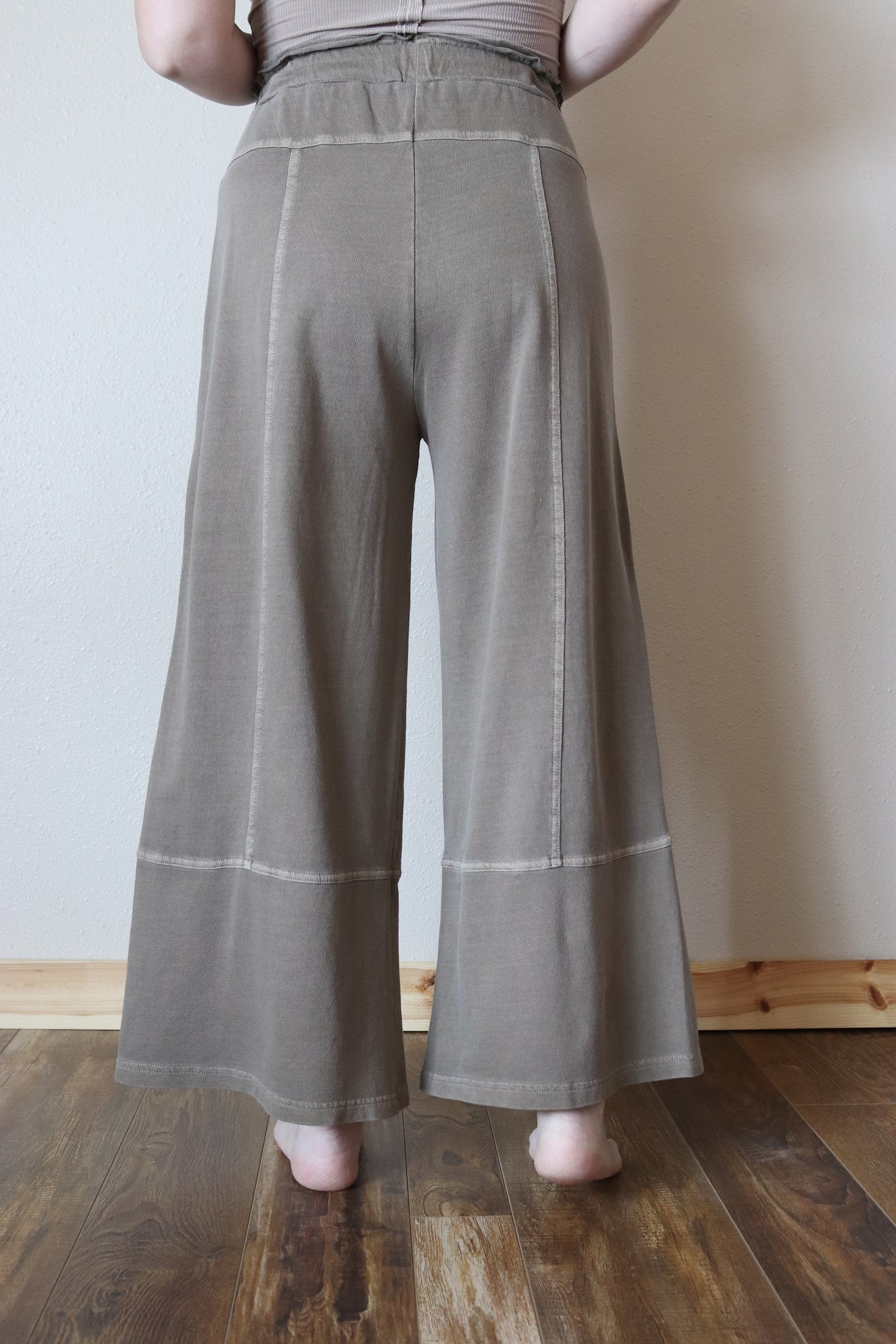 Mocha Stitched Wide Leg Pants