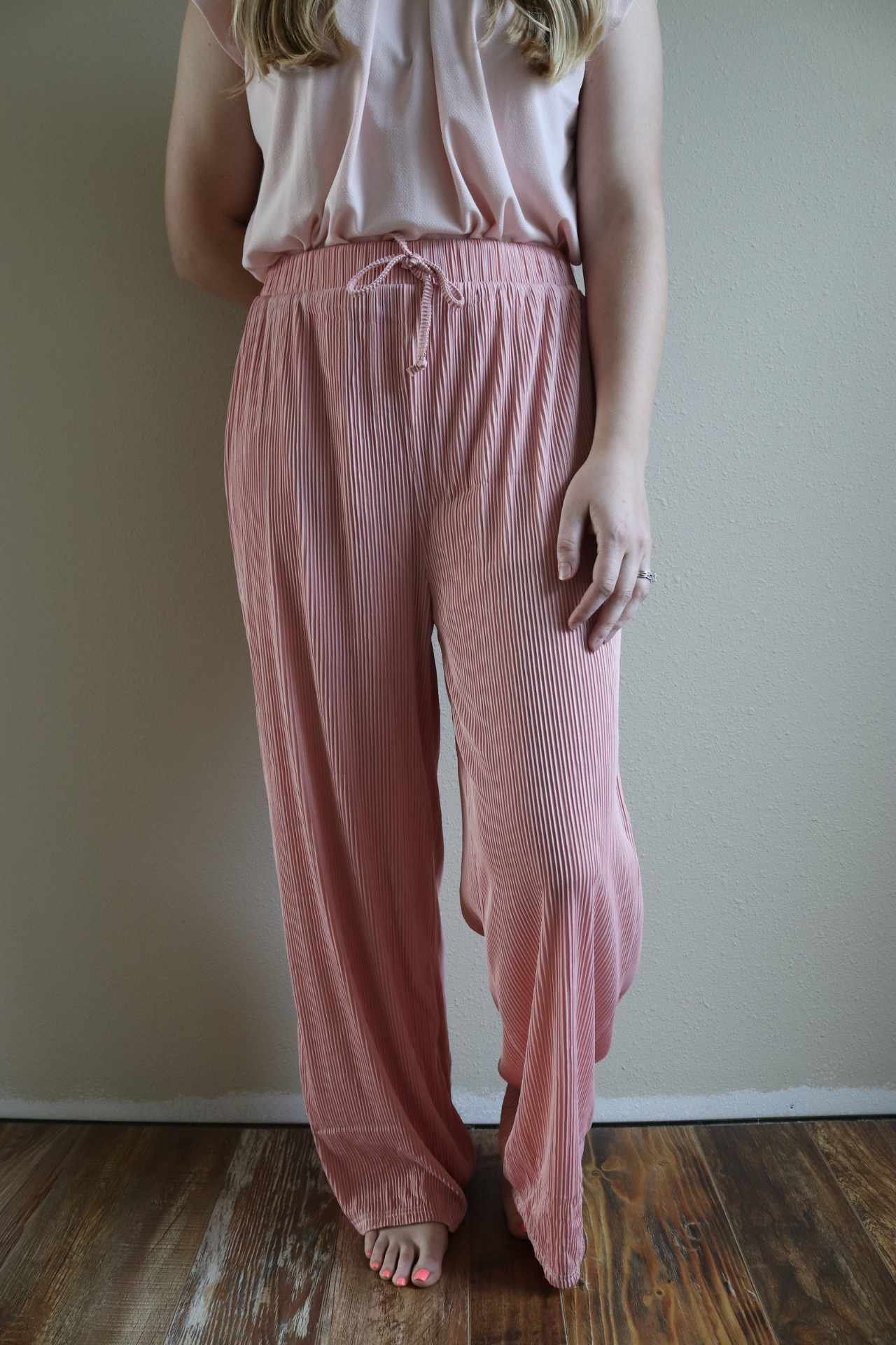 Pink Wide Leg Pleated Pants
