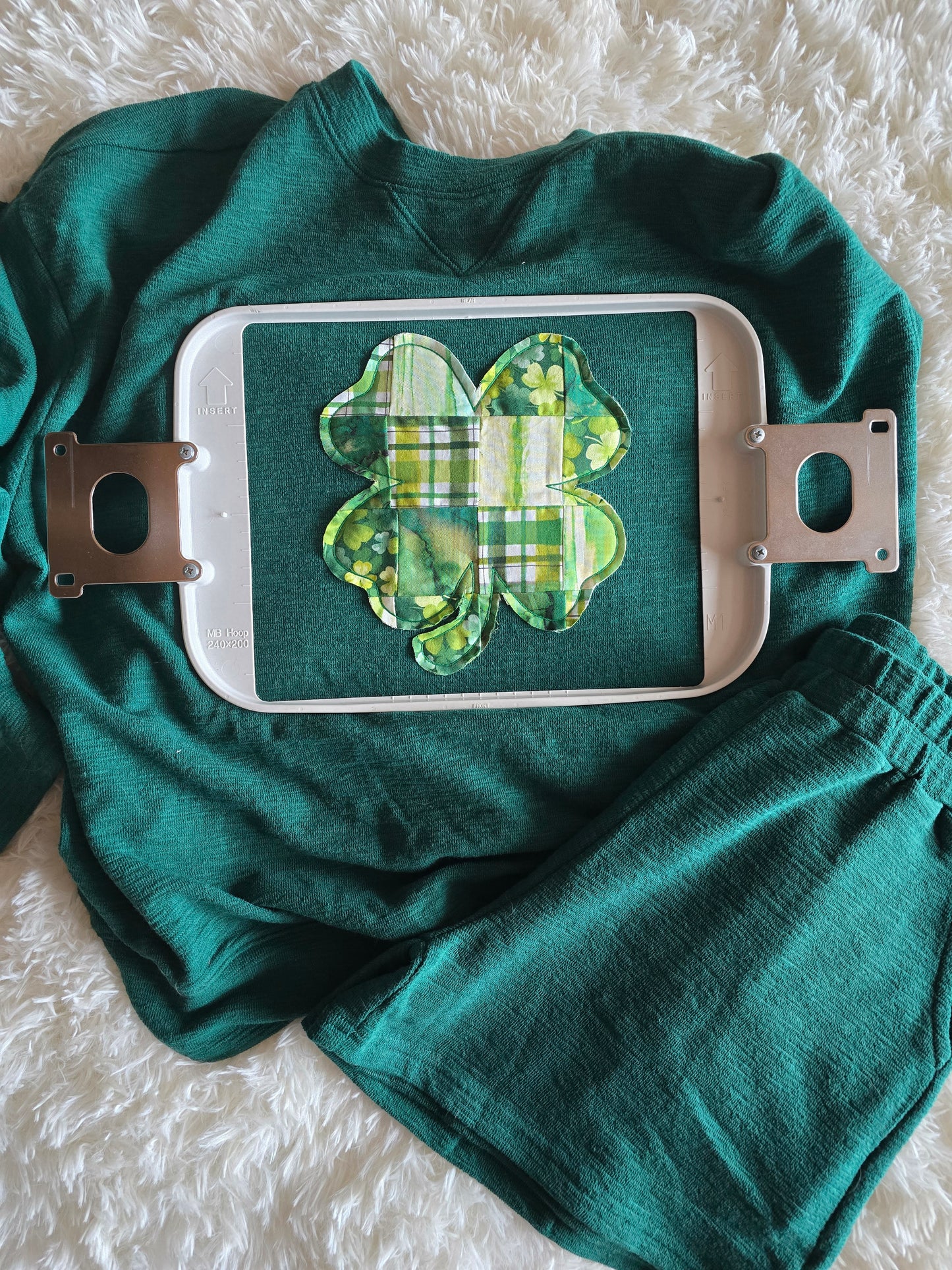 Hunter Green Patchwork Clover Embroidered Set