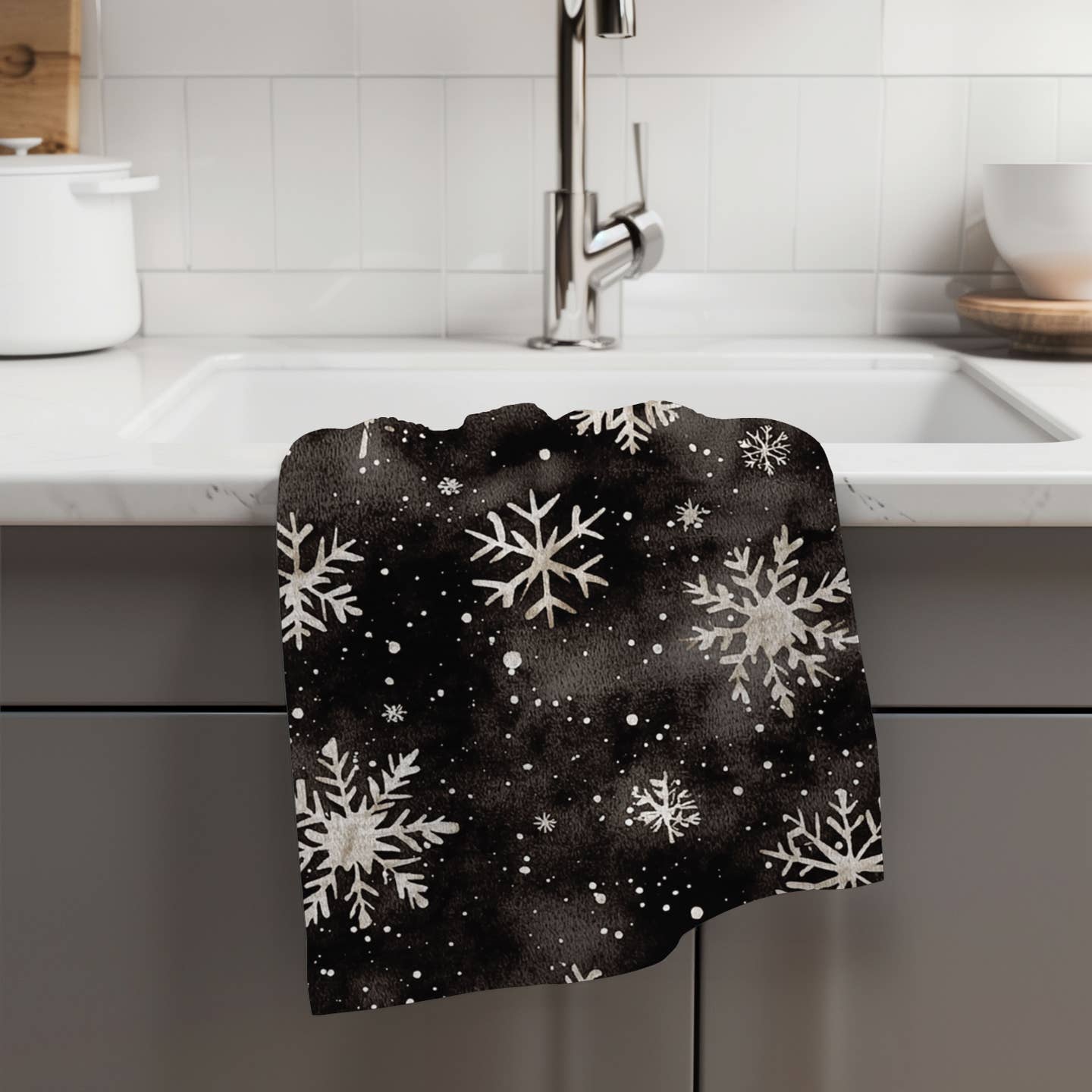 Black Snowflake Kitchen Towel