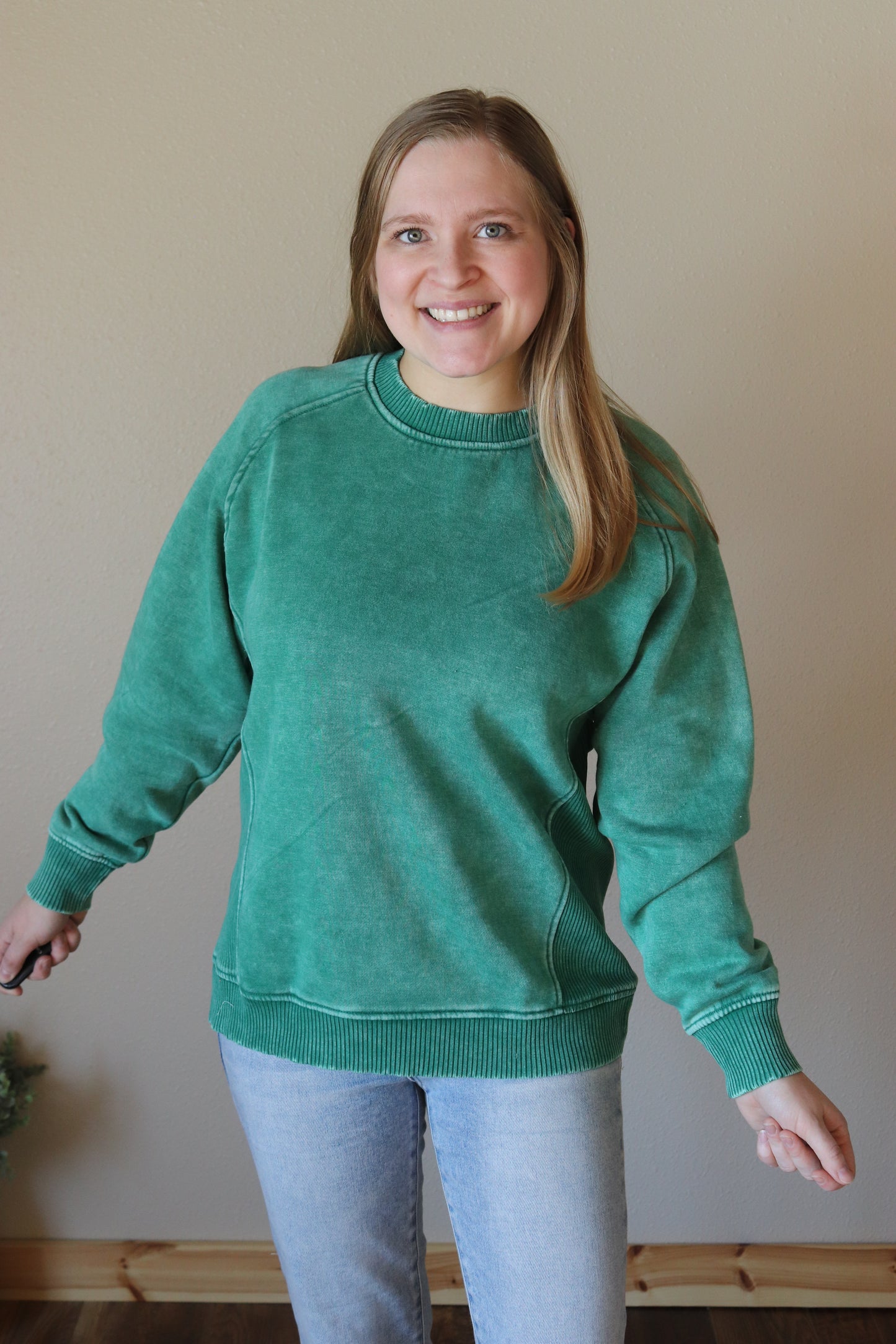 PLUS: Forest Washed Sweatshirt