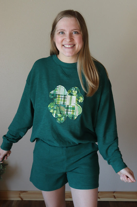 Hunter Green Patchwork Clover Embroidered Set