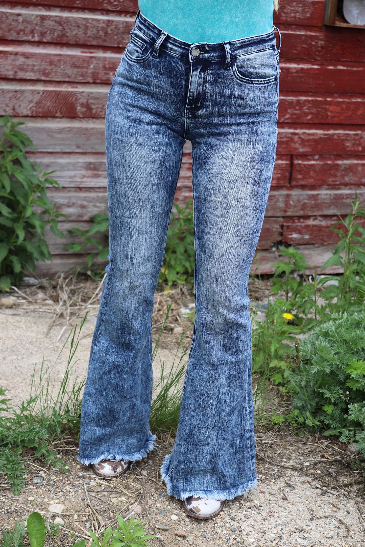 Vervet: Frayed Hem Flare Jeans