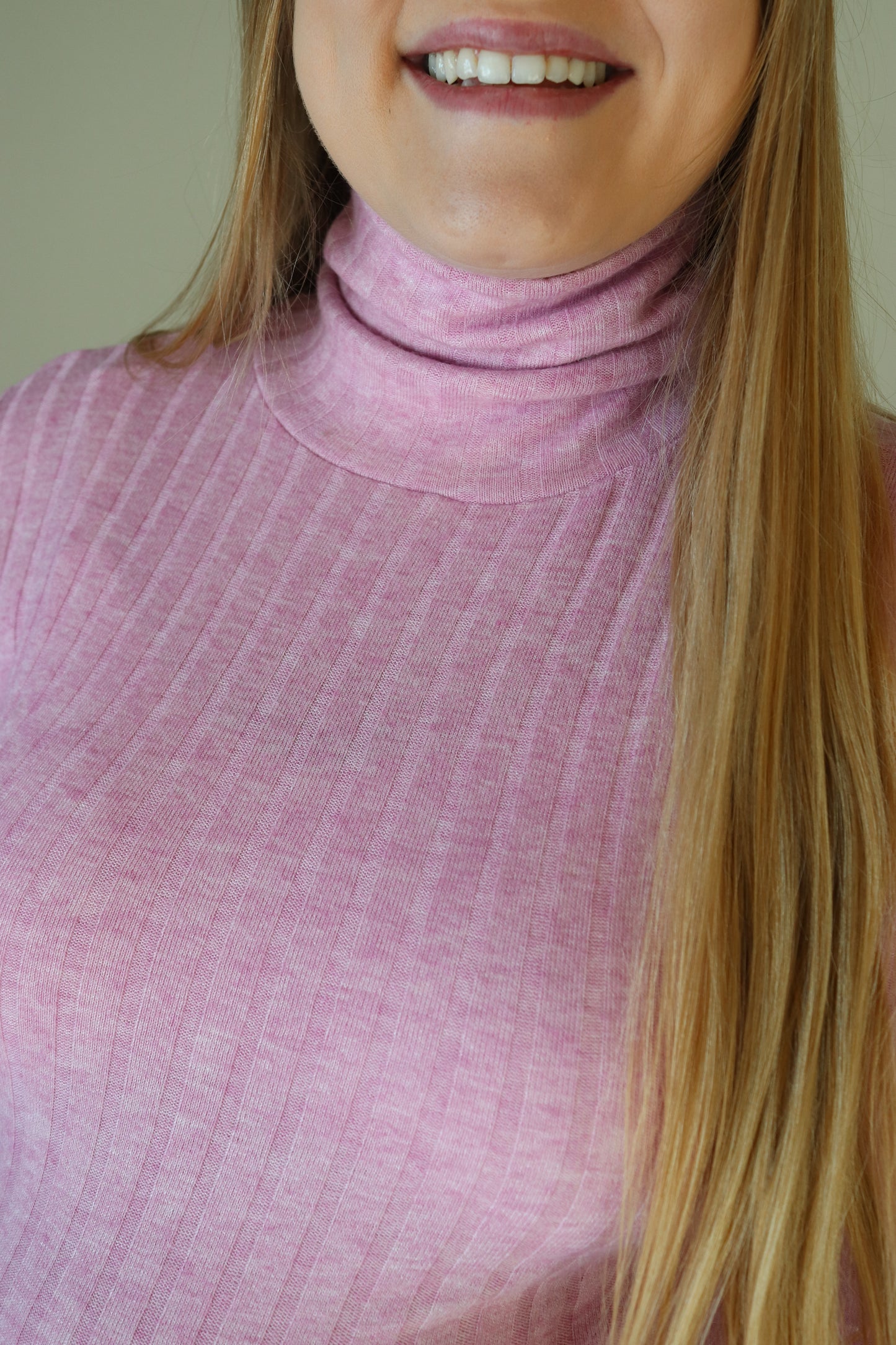 Mauve Ribbed Turtle Neck