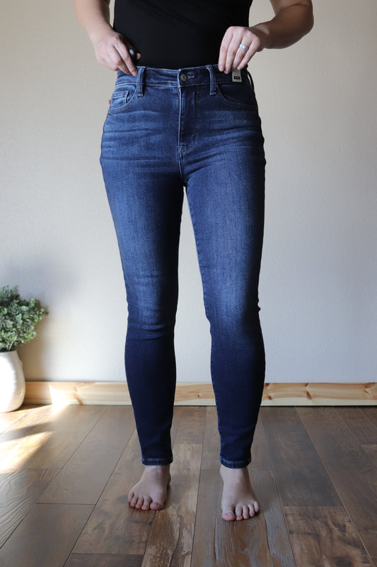Judy Blue: Sarah Thermal Skinny Jeans