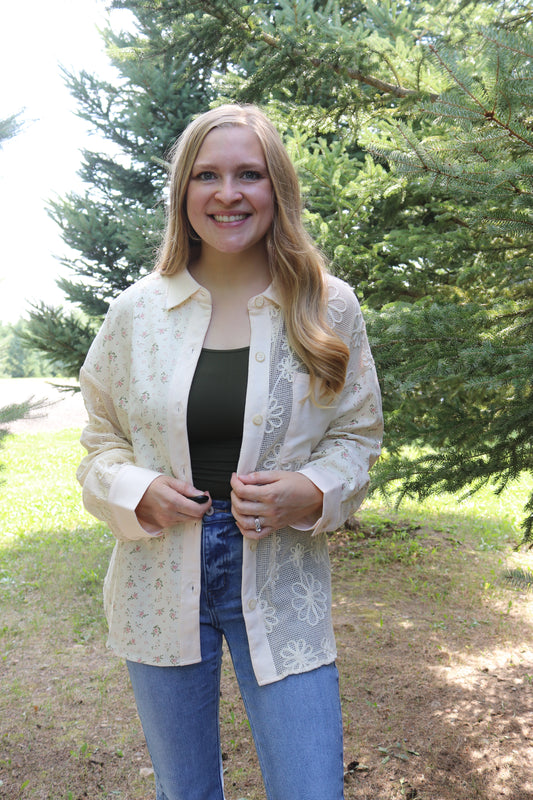 Vintage Floral Lace Patchwork Button Up